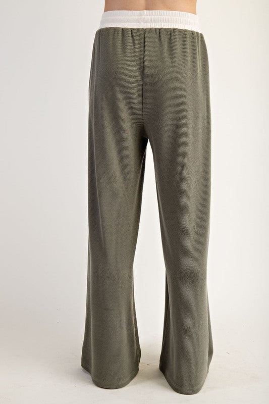 EE Color Block Pants in dry herb