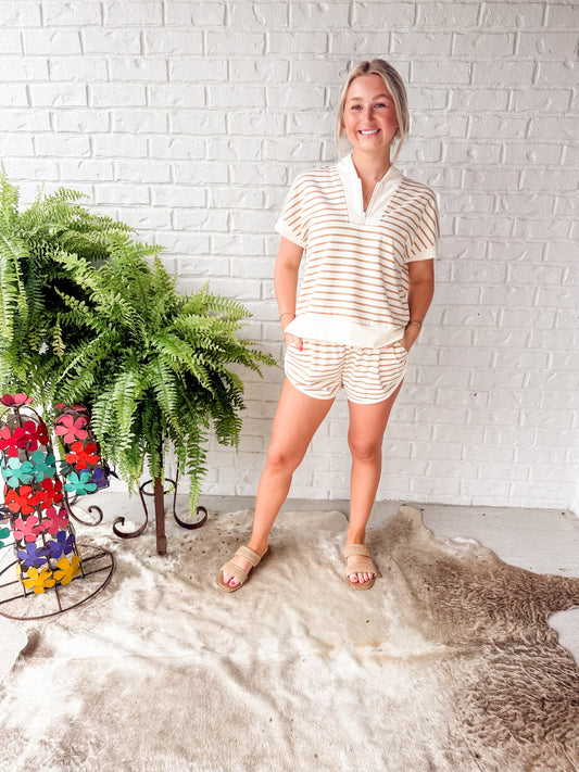 Tan/cream stripe short set