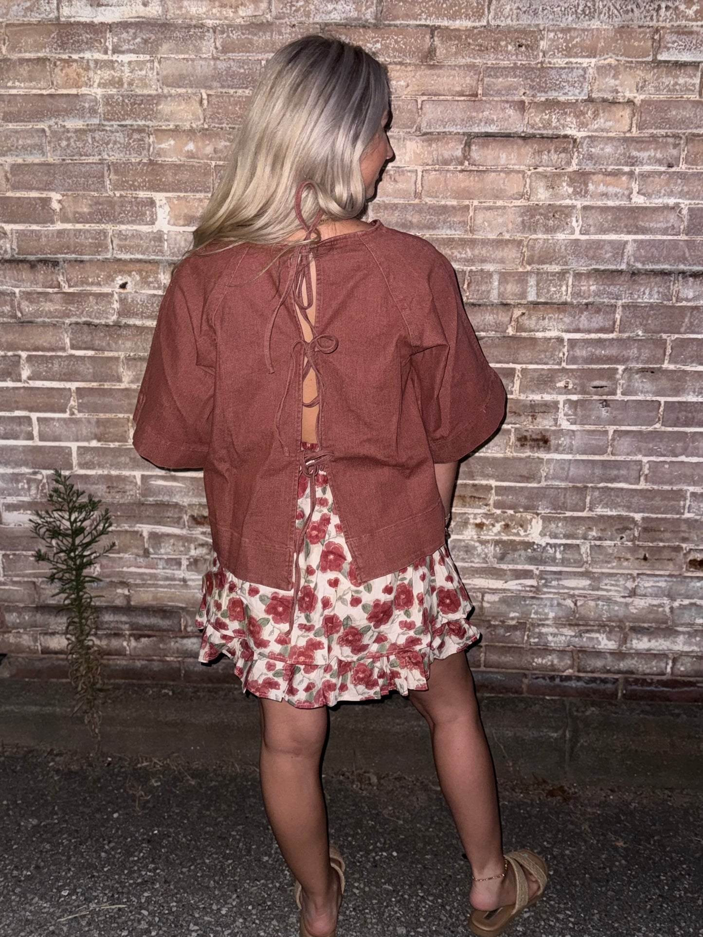 Floral print ruffled mini skirt