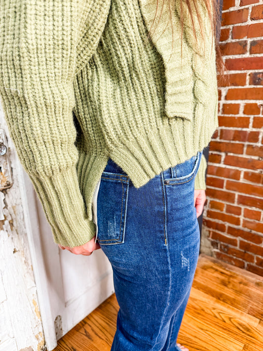 SM Diamond Pattern Cable Knit Sweater-OLIVE