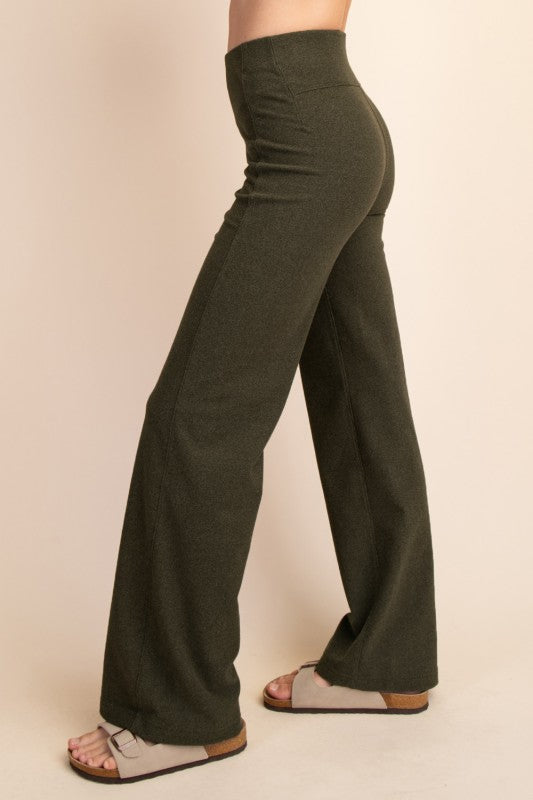 Curvy Rib Brush Straight Pant