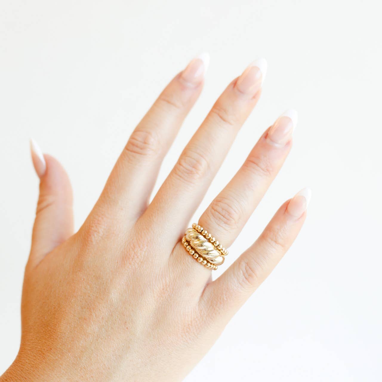 Ella Beaded Band Ring in Gold