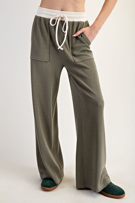 EE Color Block Pants in dry herb