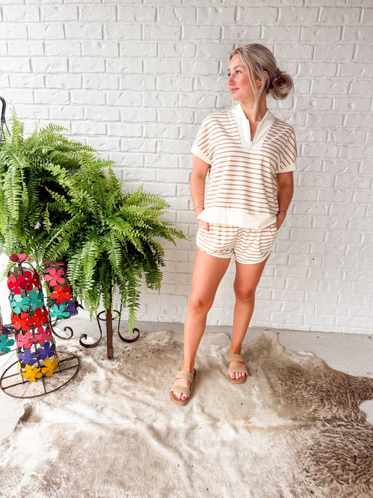 Tan/cream stripe short set