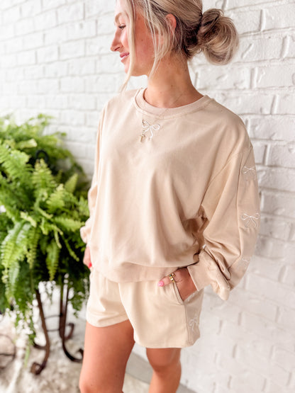 Tan bow crew neck + short set