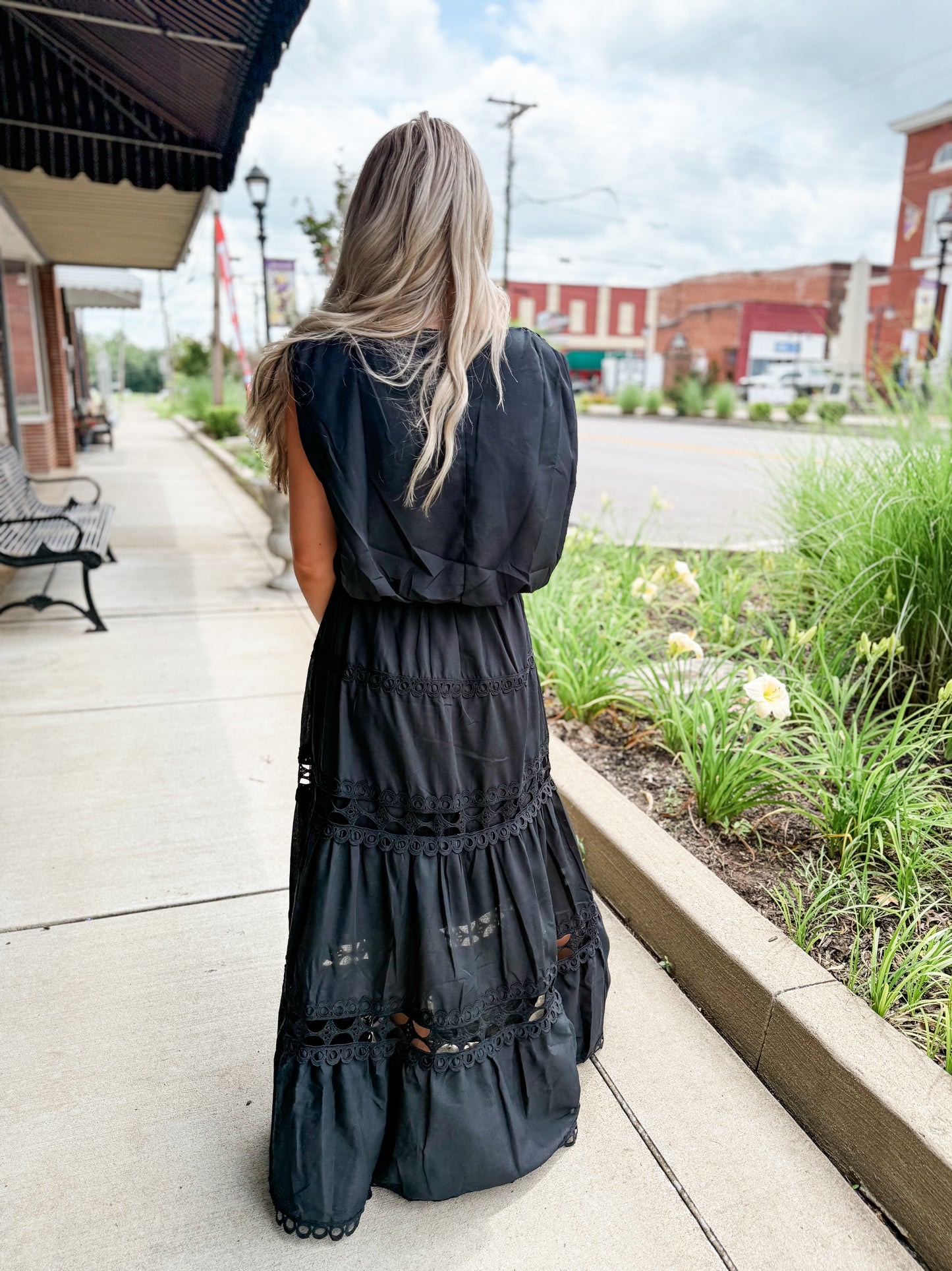 Black sleeveless crop bubble top and lace trim maxi skirt set