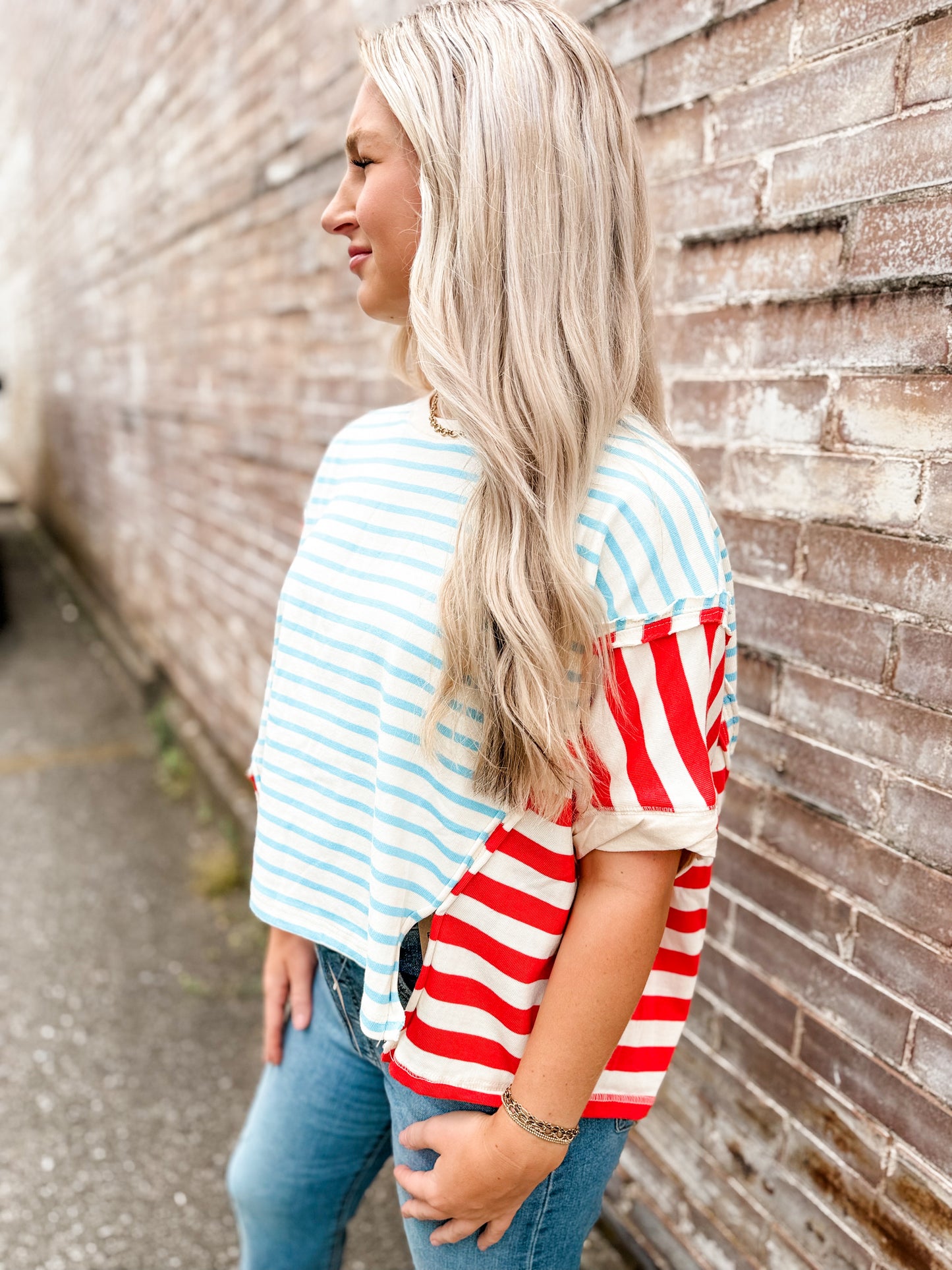 Lt blue/red/white stripe Oversize crop top