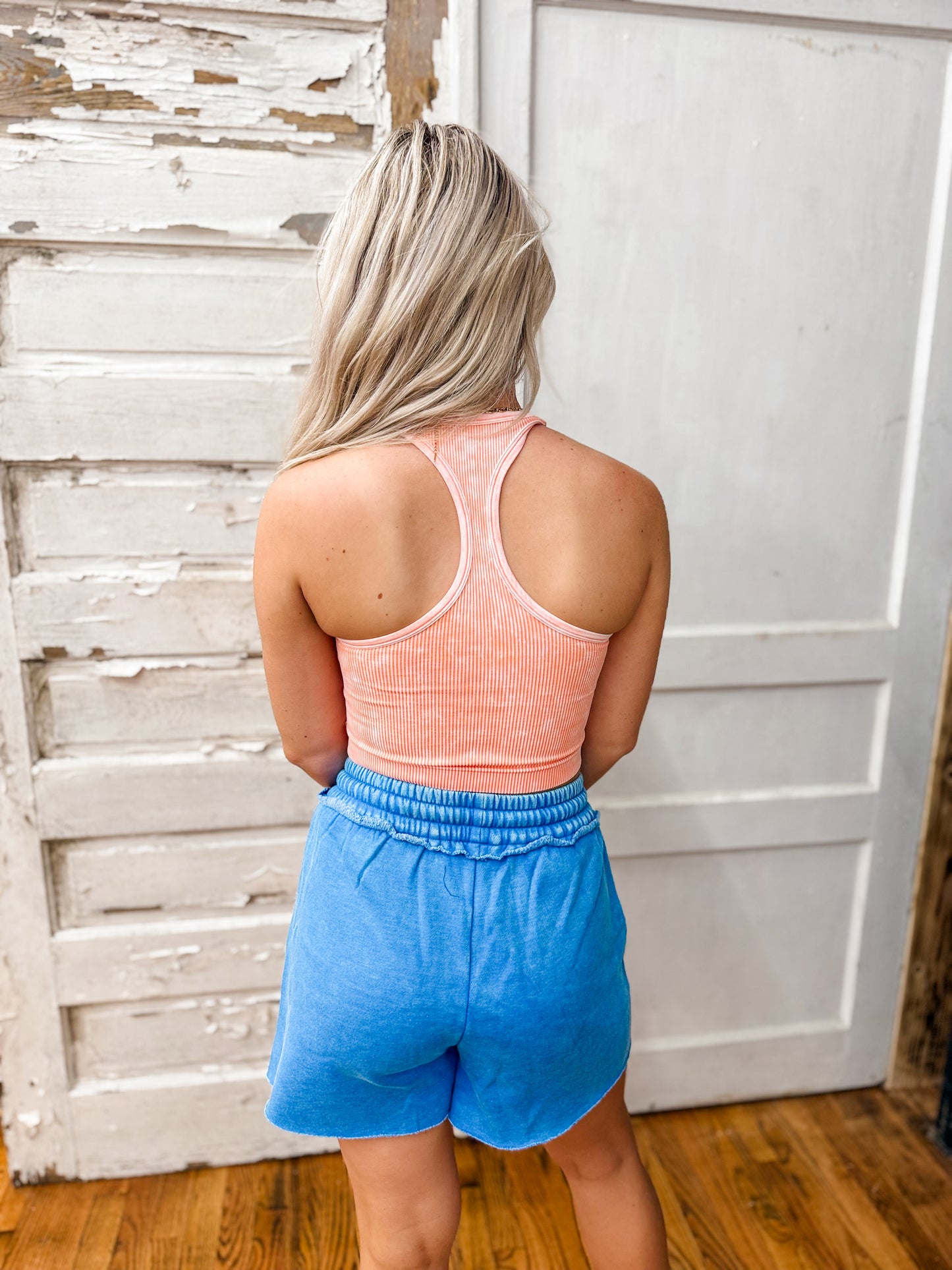 Z washed ribbed seamless crop tank w bra pads coral