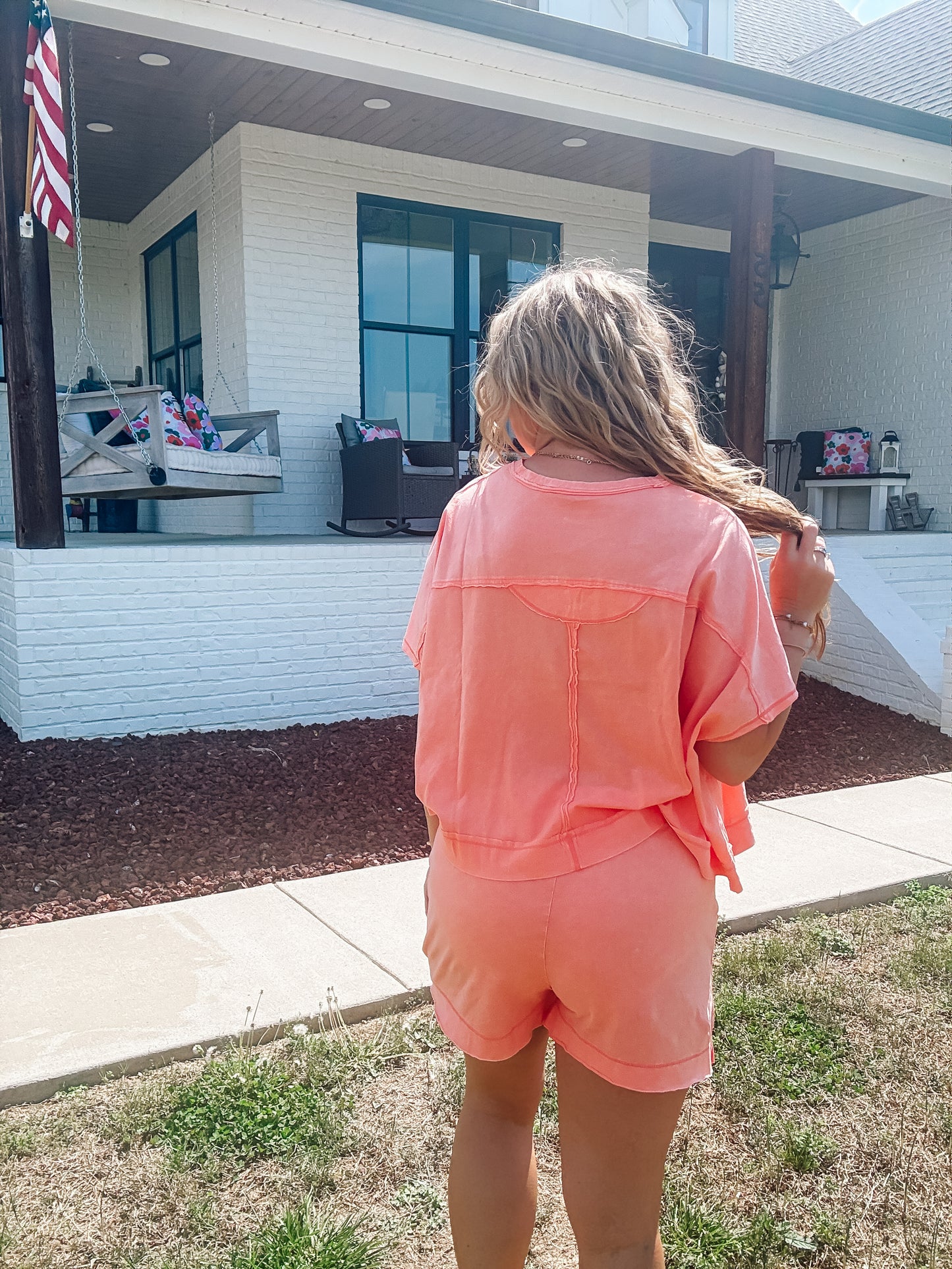 The Daydream Set in Coral