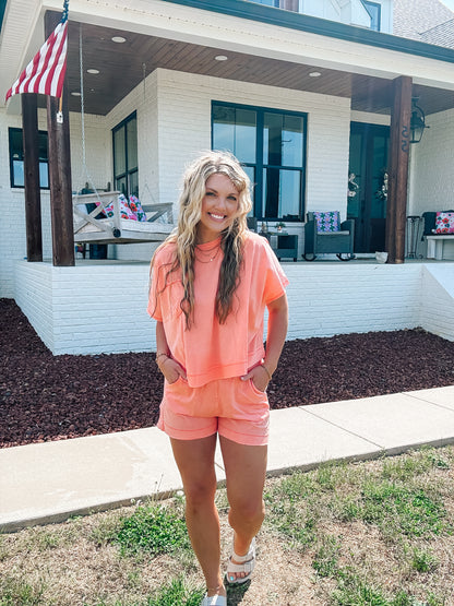 The Daydream Set in Coral