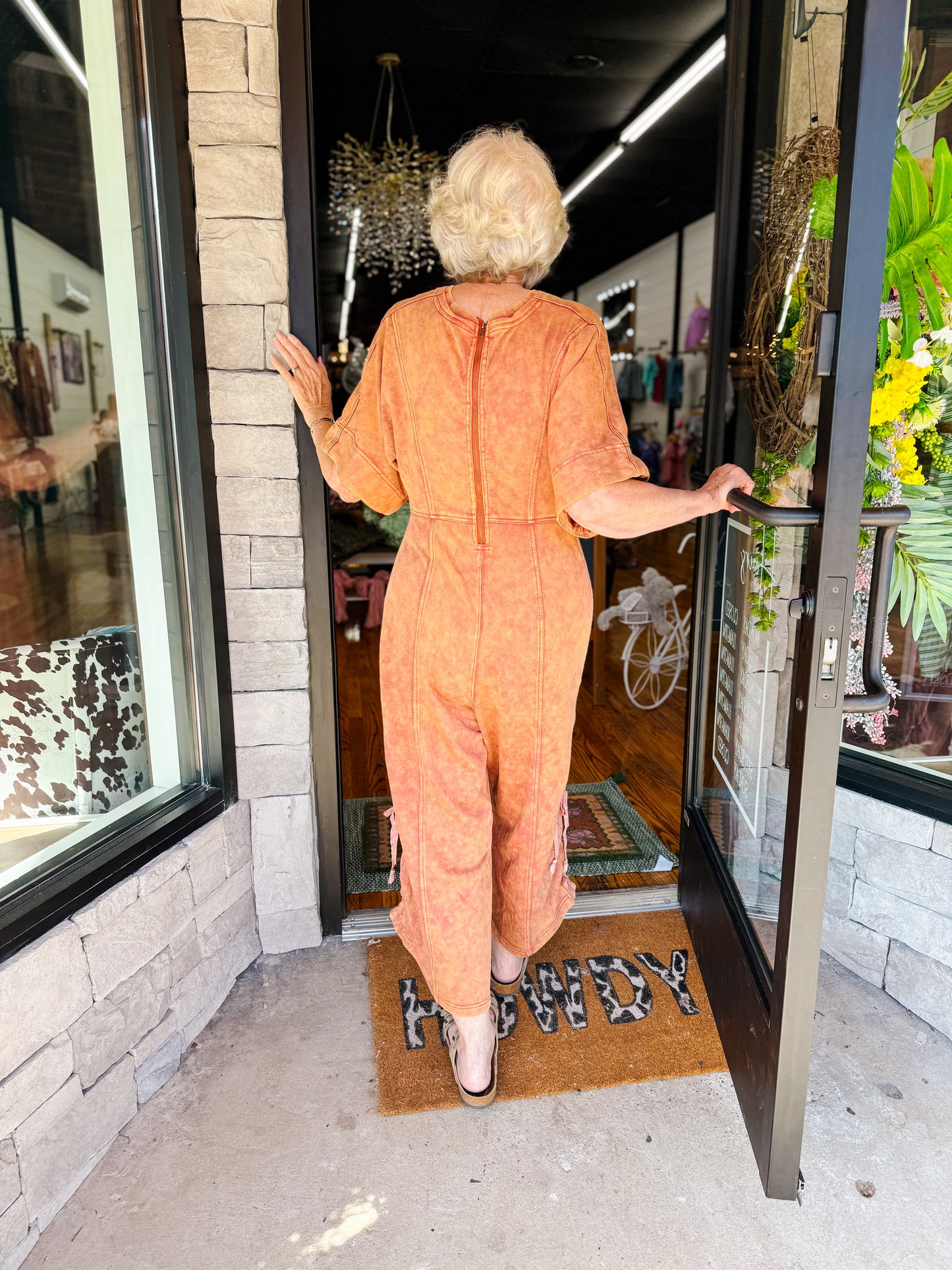 EE Short Sleeve V Neck Jumpsuit in SPICE