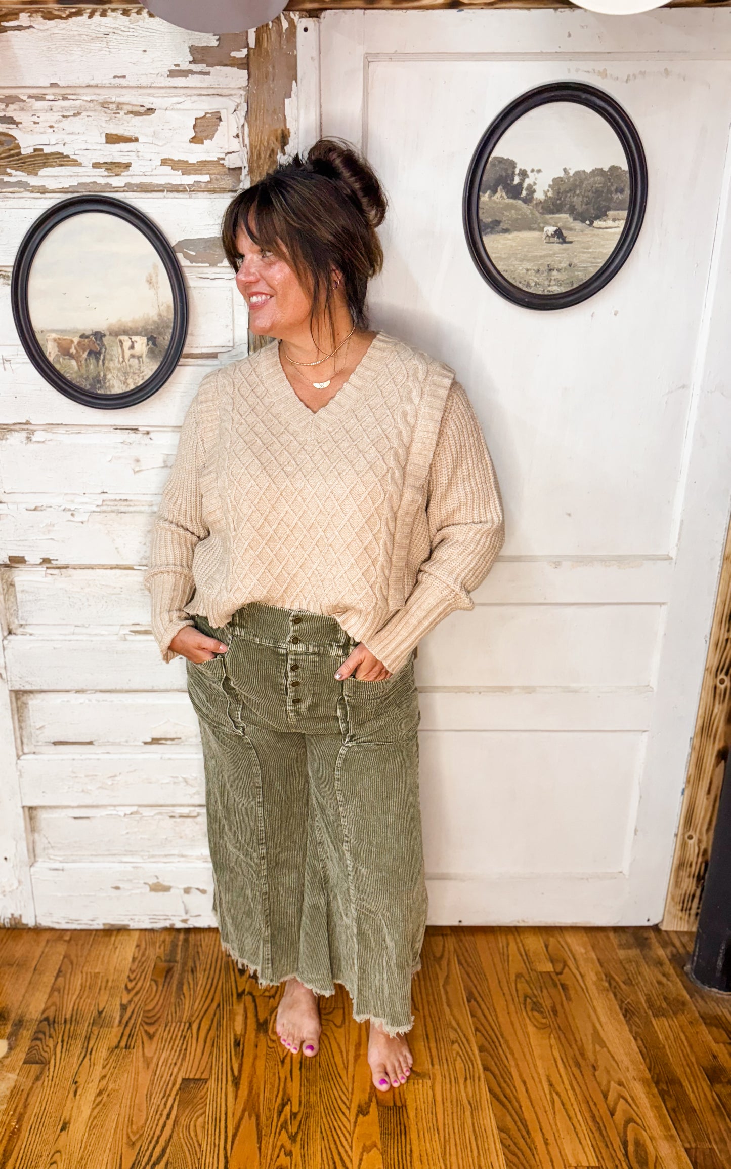 AW Cropped Fray Hem Cordurory Wide Pants-Olive