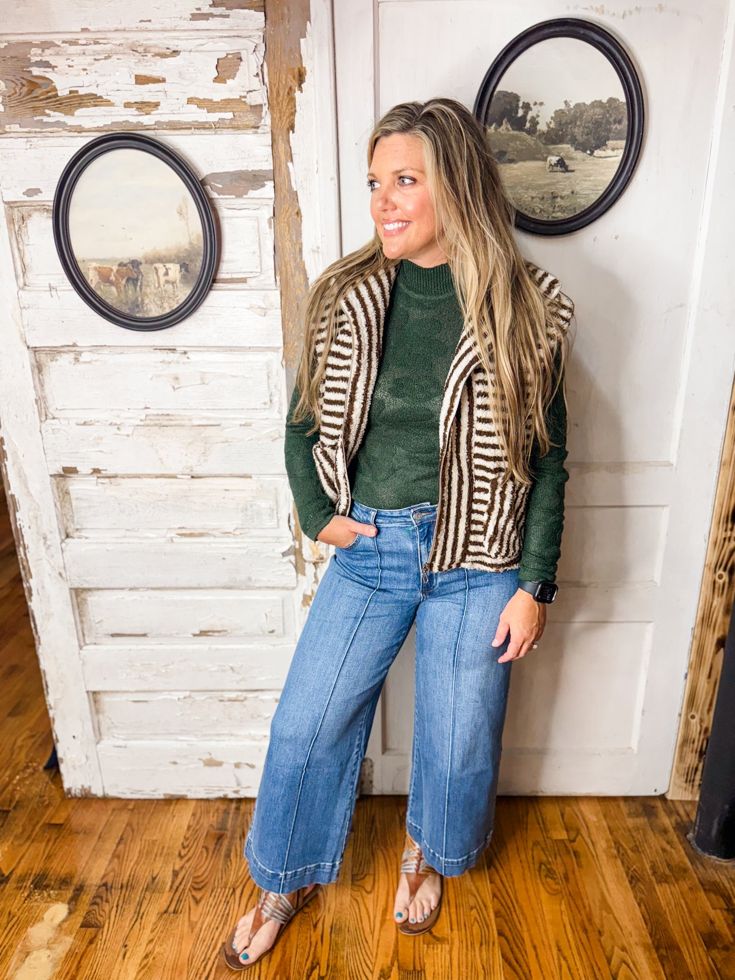 AW Pin Tuck Wide Leg Jean