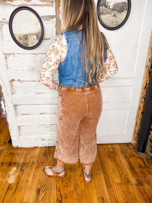 AW Cropped Fray Hem Corduroy Wide Pants-Camel