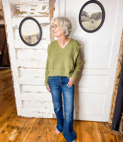 SM Diamond Pattern Cable Knit Sweater-OLIVE