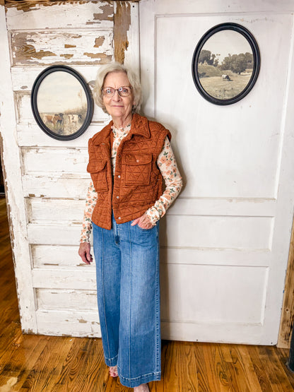 AW Pin Tuck Wide Leg Jean