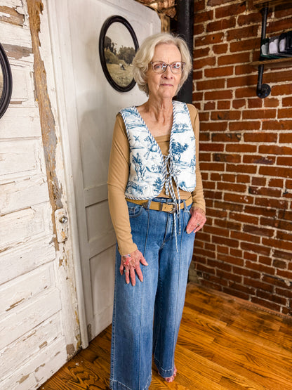 AW Pin Tuck Wide Leg Jean