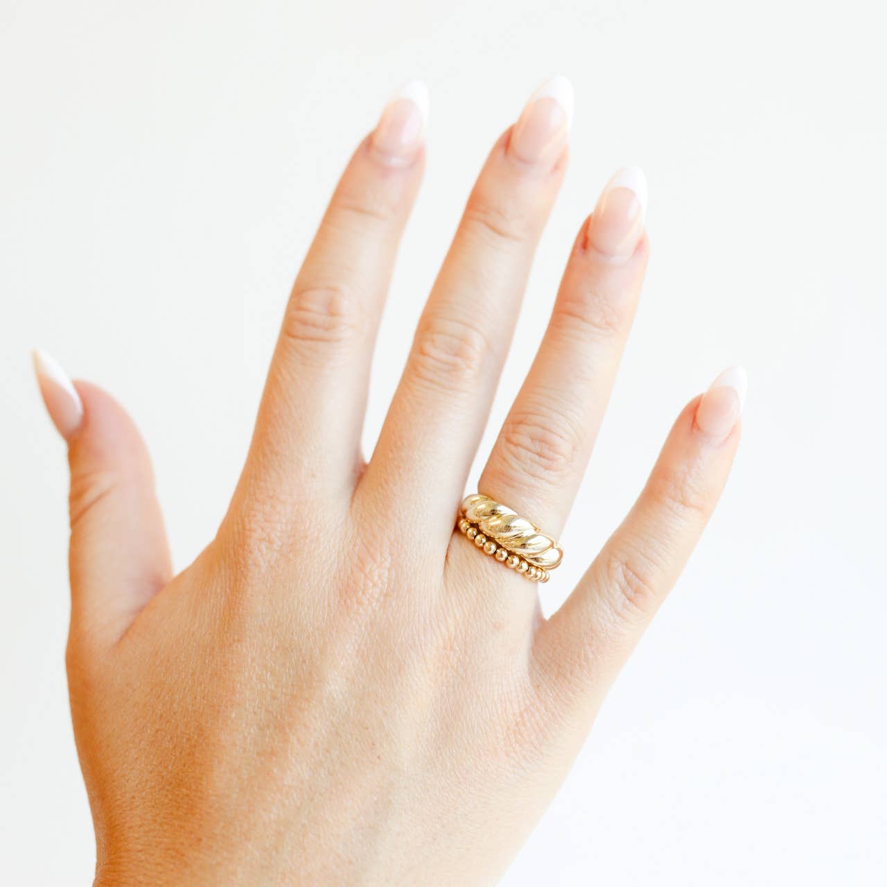 Ella Beaded Band Ring in Gold