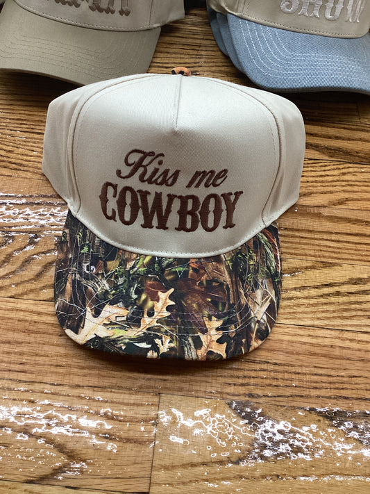 Kiss me cowboy hat Camo tan hat