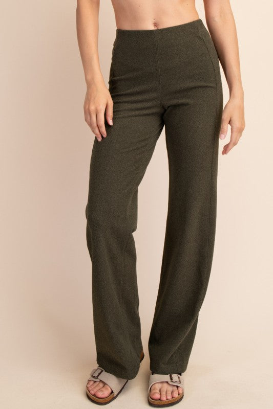 Curvy Rib Brush Straight Pant
