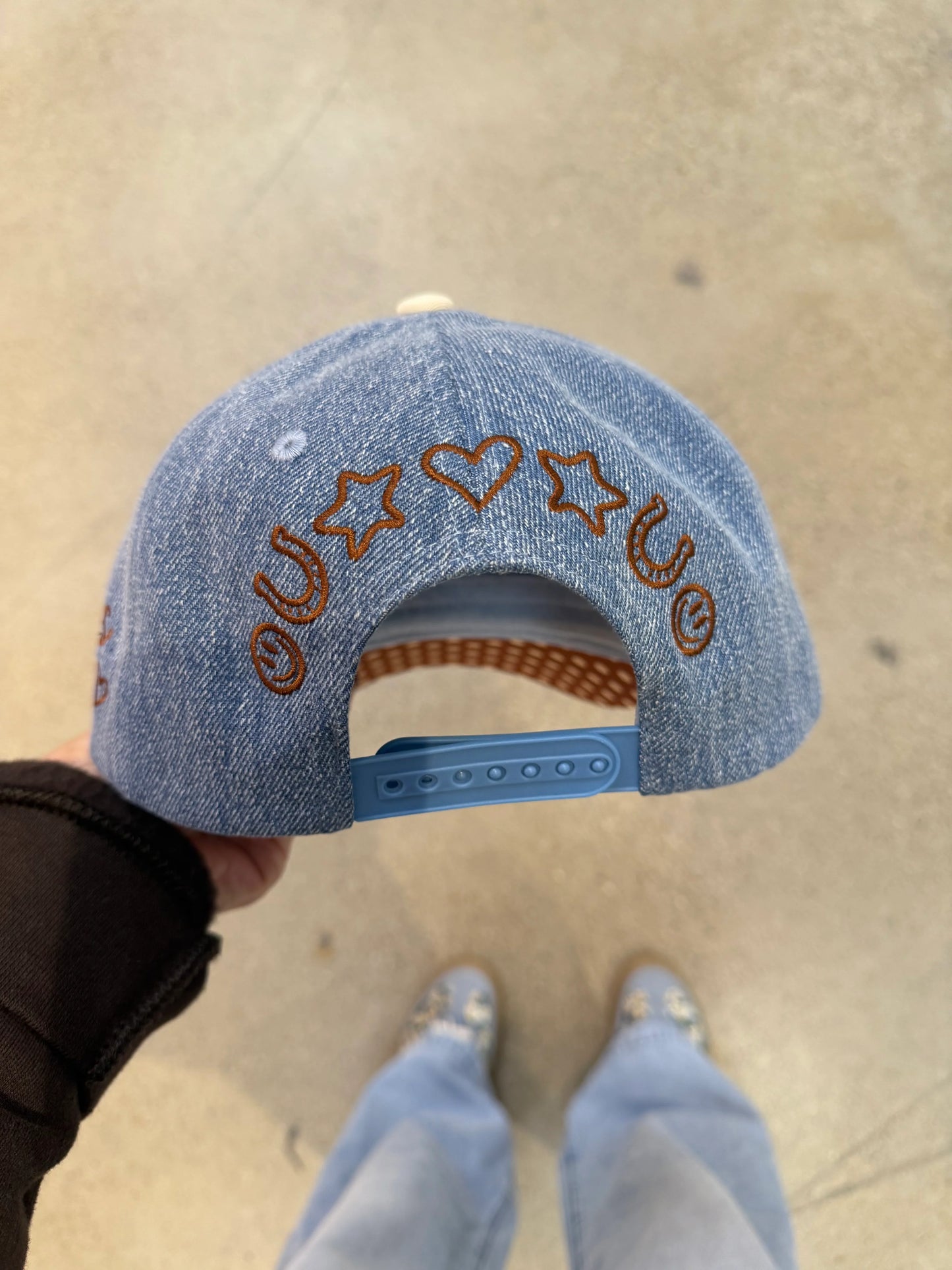 MOTHER HAT